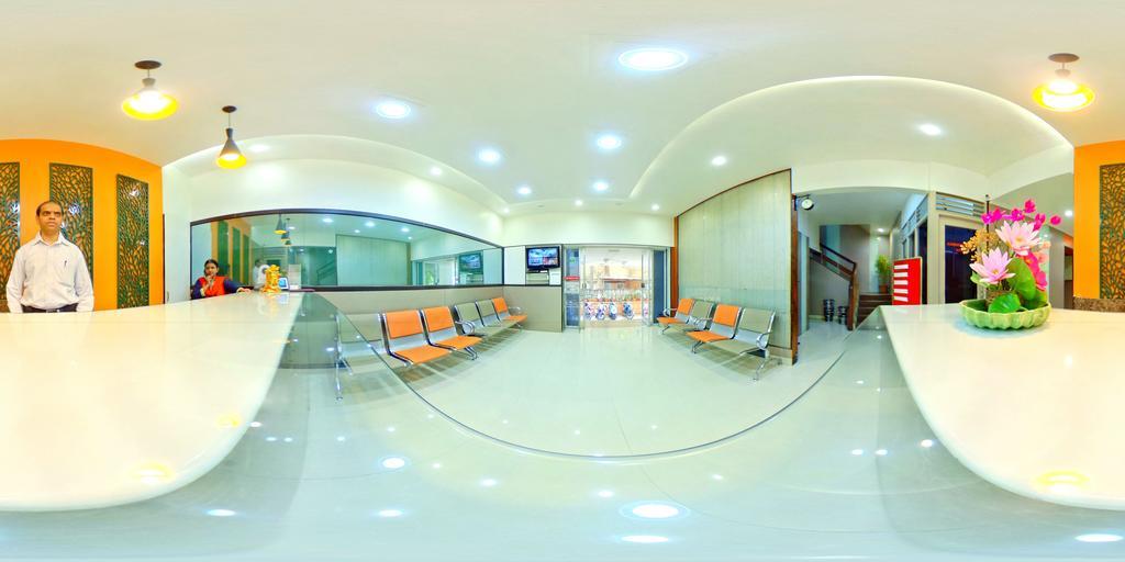 Hotel Raviraj Pune Luaran gambar
